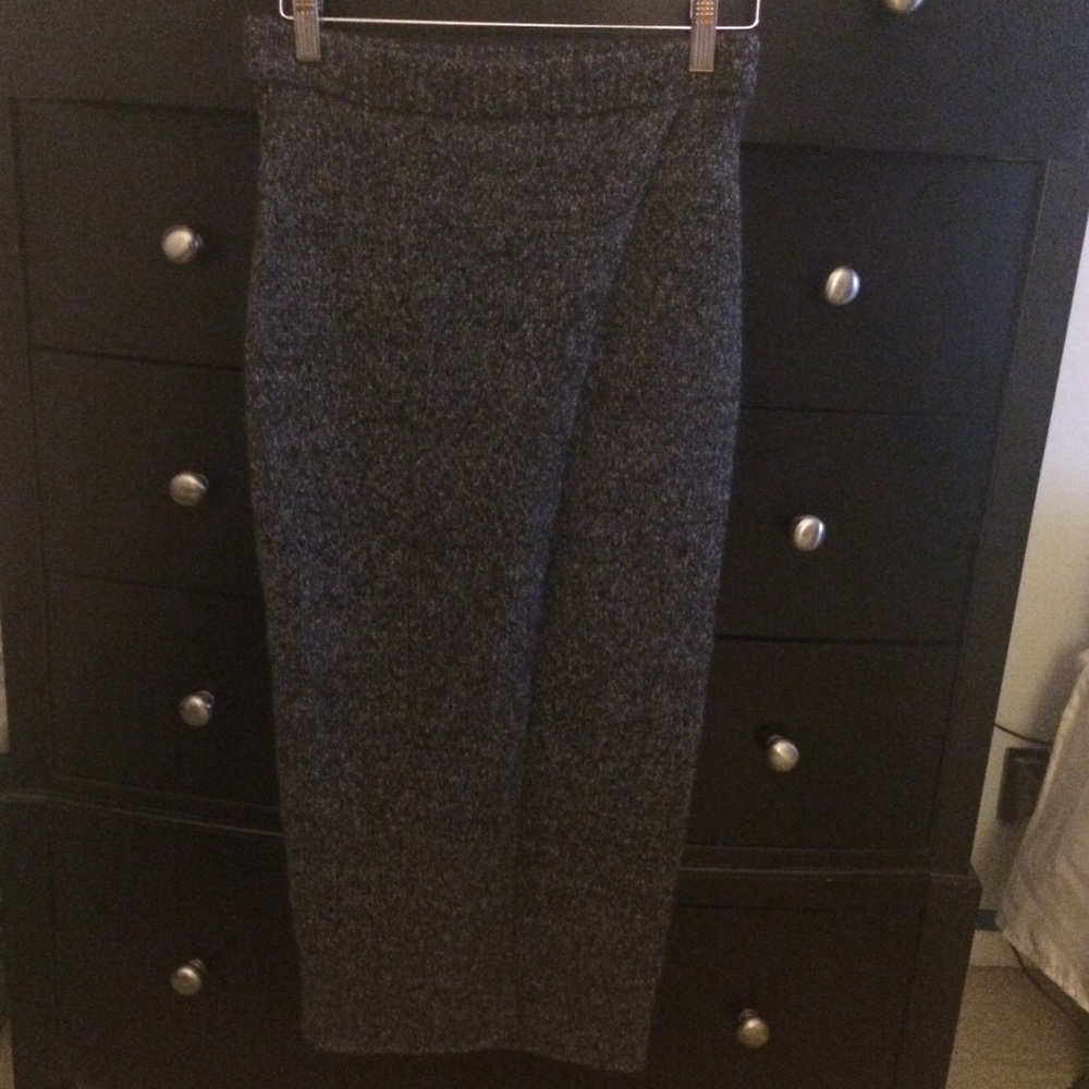 Club Monaco NWOT Sweater wrap skirt